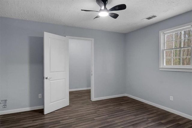 5656 Handley Boulevard, Morrow, GA 30260
