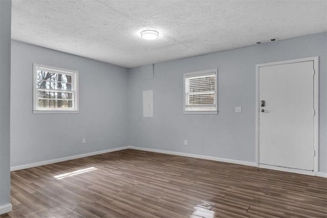 5656 Handley Boulevard, Morrow, GA 30260
