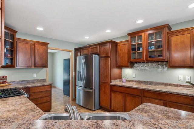 2116 Hoel Circle, Stoughton, WI 53589