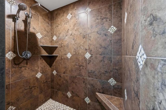 2116 Hoel Circle, Stoughton, WI 53589