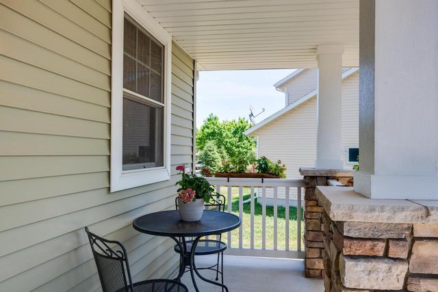 2116 Hoel Circle, Stoughton, WI 53589