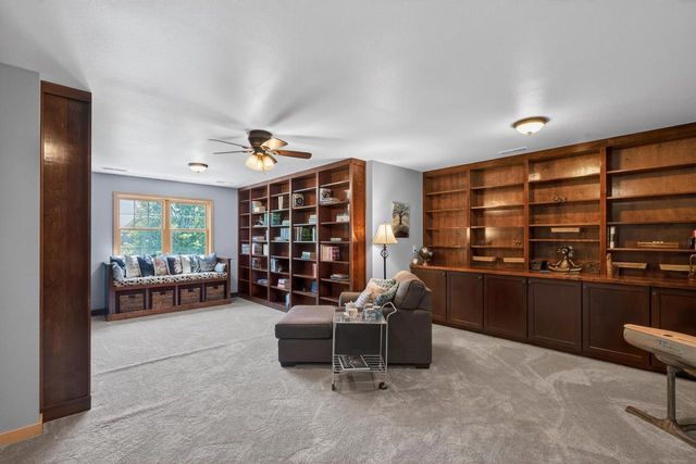 2116 Hoel Circle, Stoughton, WI 53589