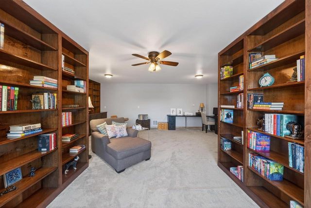 2116 Hoel Circle, Stoughton, WI 53589
