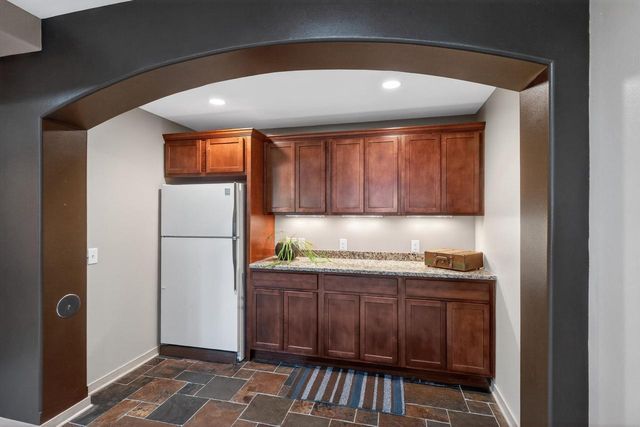 2116 Hoel Circle, Stoughton, WI 53589