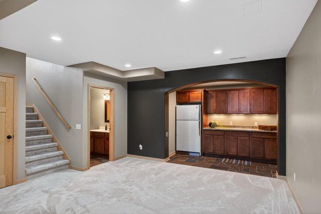 2116 Hoel Circle, Stoughton, WI 53589