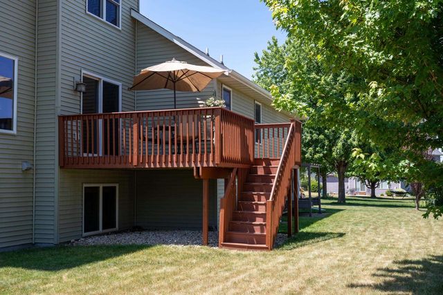 2116 Hoel Circle, Stoughton, WI 53589