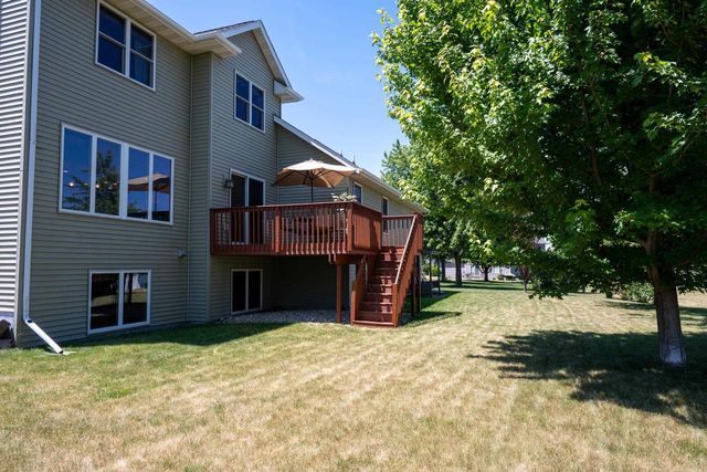 2116 Hoel Circle, Stoughton, WI 53589