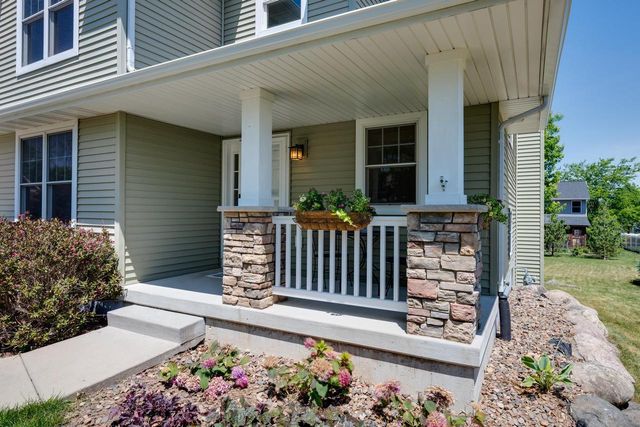2116 Hoel Circle, Stoughton, WI 53589