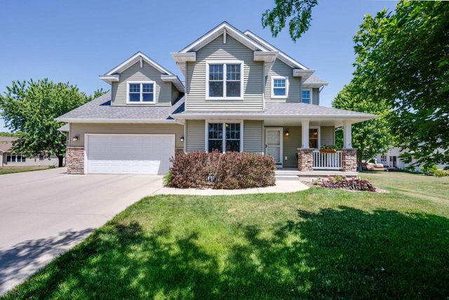 2116 Hoel Circle, Stoughton, WI 53589
