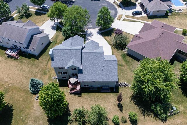 2116 Hoel Circle, Stoughton, WI 53589