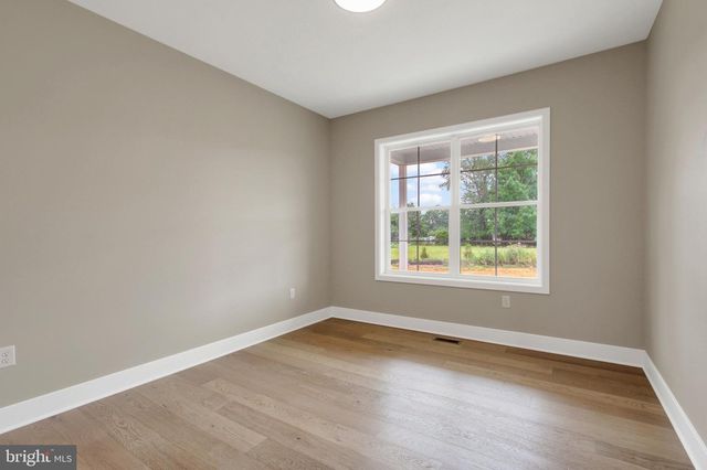 10845 SIERRA DR, Waynesboro, PA 17268