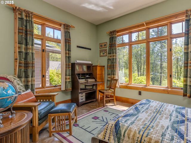 15678 S SPANGLER Rd, Oregon City, OR 97045