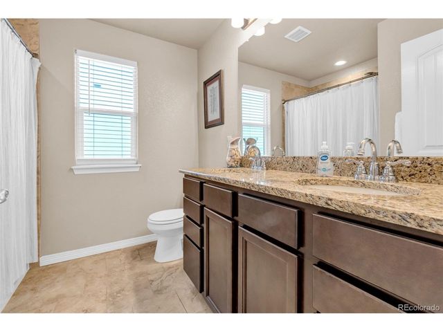 5175 Clarence Dr, Windsor, CO 80550