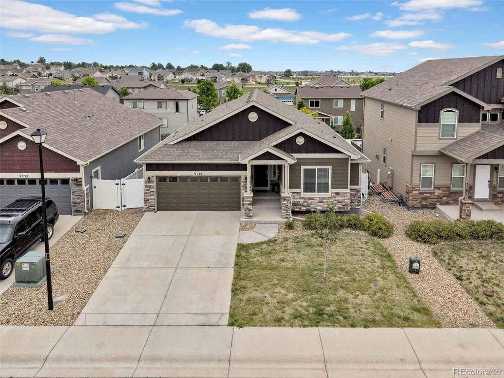 5175 Clarence Dr, Windsor, CO 80550