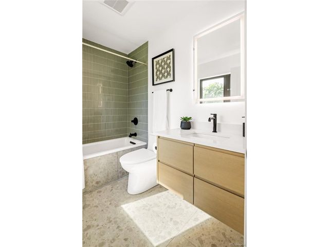 729 S Hudson St, Denver, CO 80246
