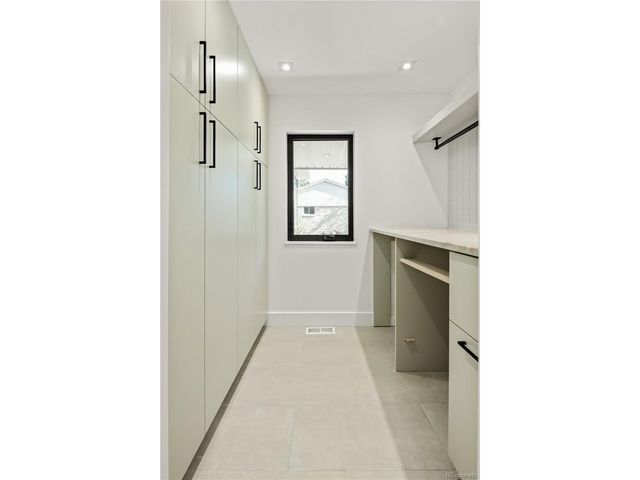 729 S Hudson St, Denver, CO 80246