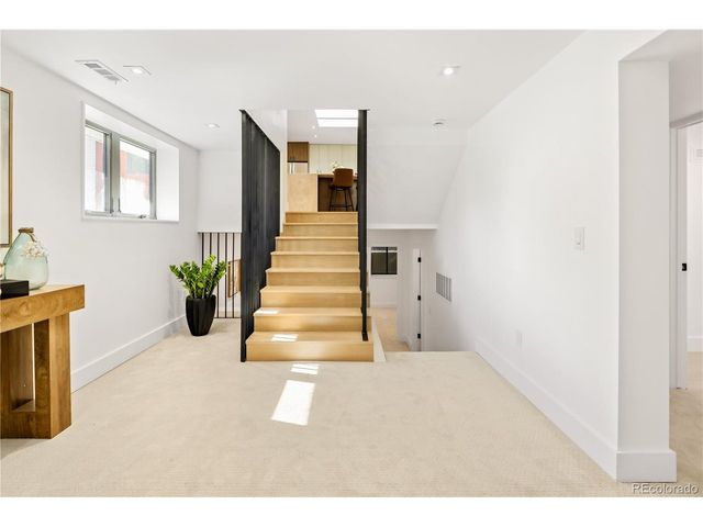 729 S Hudson St, Denver, CO 80246