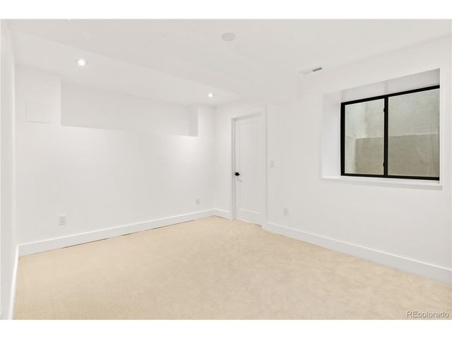 729 S Hudson St, Denver, CO 80246
