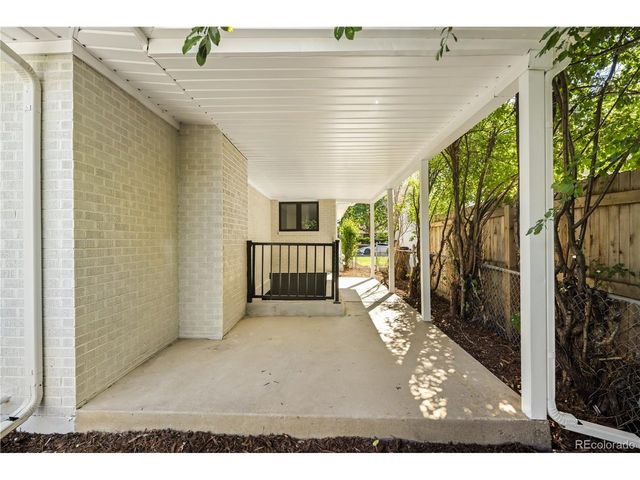 729 S Hudson St, Denver, CO 80246