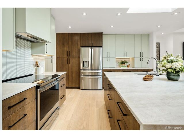 729 S Hudson St, Denver, CO 80246