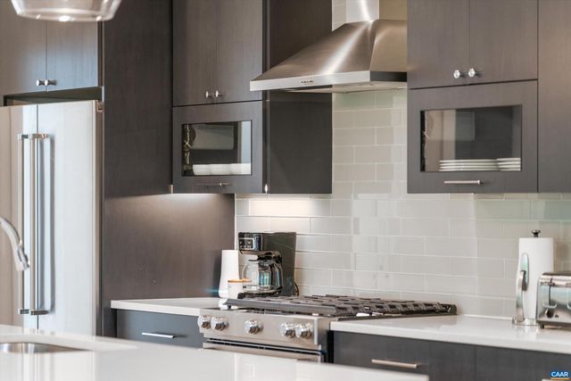 207 HARTMANS MILL RD, Charlottesville, VA 22902