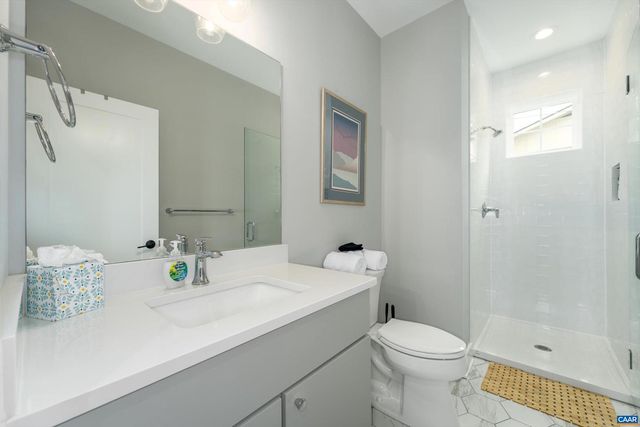 207 HARTMANS MILL RD, Charlottesville, VA 22902