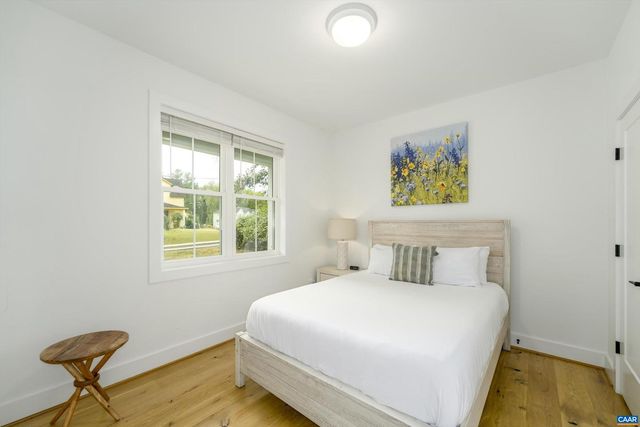 207 HARTMANS MILL RD, Charlottesville, VA 22902