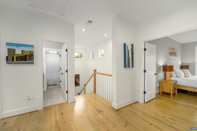 207 HARTMANS MILL RD, Charlottesville, VA 22902