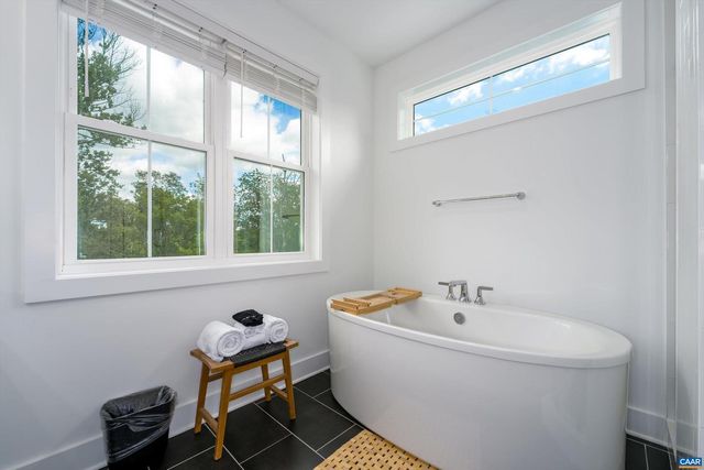 207 HARTMANS MILL RD, Charlottesville, VA 22902