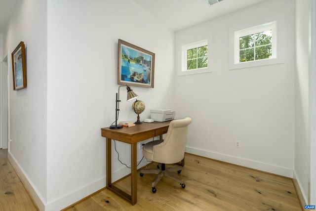 207 HARTMANS MILL RD, Charlottesville, VA 22902