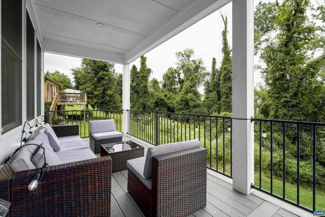 207 HARTMANS MILL RD, Charlottesville, VA 22902