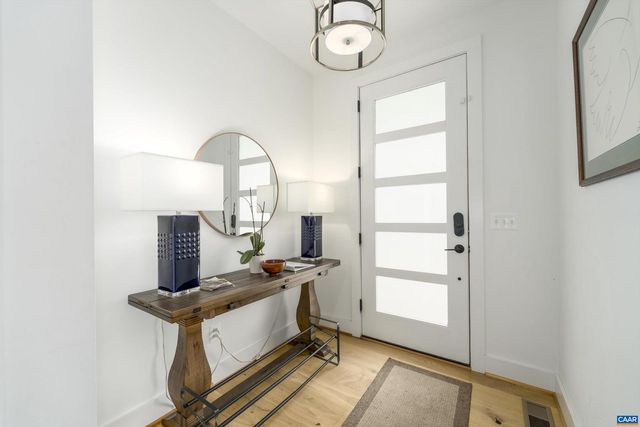 207 HARTMANS MILL RD, Charlottesville, VA 22902