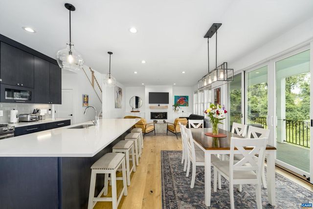 207 HARTMANS MILL RD, Charlottesville, VA 22902