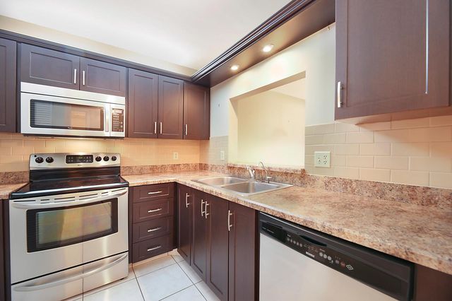3114 SW 20th Terrace 23a1, Delray Beach, FL 33445