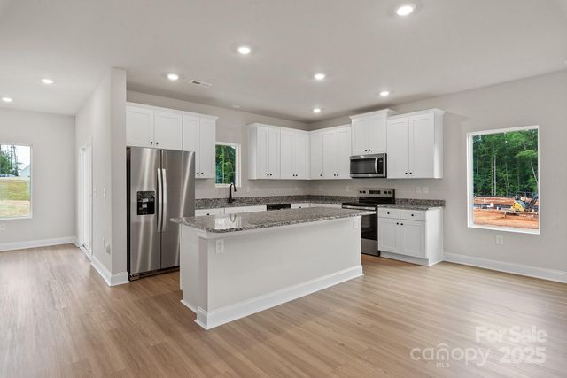 4121 Bolo Drive, Charlotte, NC 28215