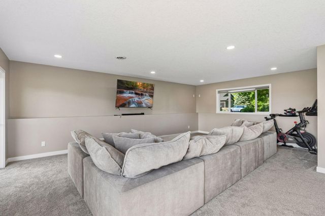 5794 Nelmark Avenue NE, Saint Michael, MN 55376