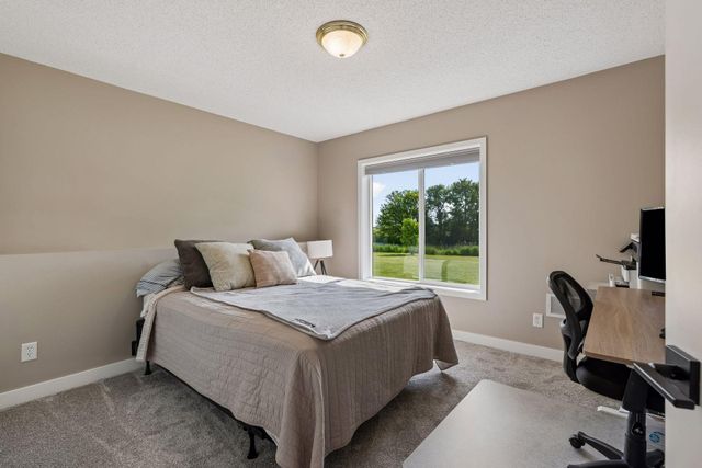 5794 Nelmark Avenue NE, Saint Michael, MN 55376
