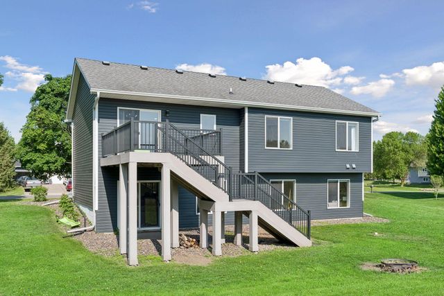 5794 Nelmark Avenue NE, Saint Michael, MN 55376