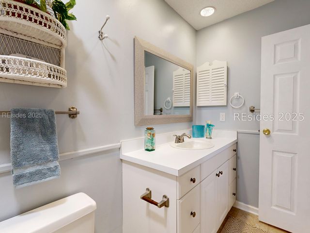 125 Cordillo Pkwy Apt 75, Hilton Head Island, SC 29928