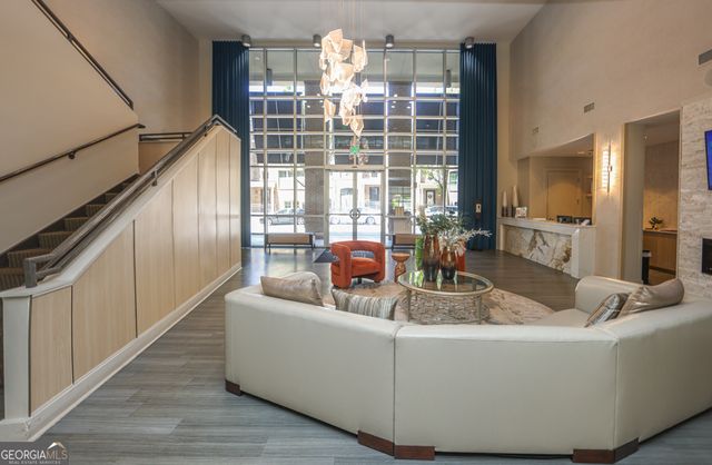 711 Cosmopolitan Drive NE 338, Atlanta, GA 30324