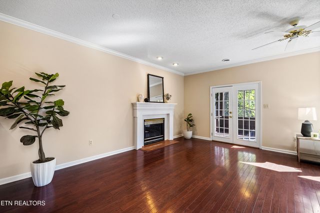 8408 Woodbend Tr, Knoxville, TN 37919
