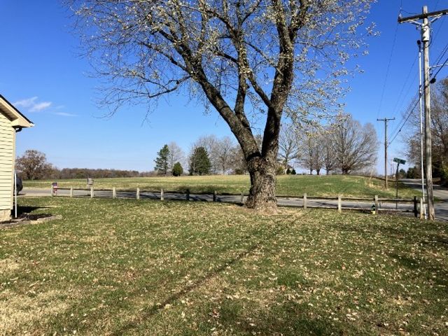 191 Pyle Ln, Hopkinsville, KY 42240