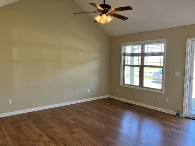 191 Pyle Ln, Hopkinsville, KY 42240