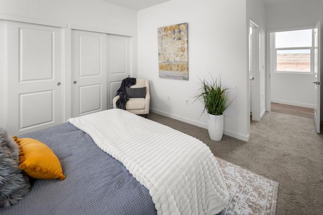 6525 Jacinto Ave, Sacramento, CA 95823