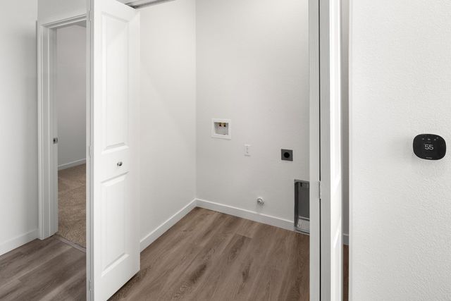 6525 Jacinto Ave, Sacramento, CA 95823