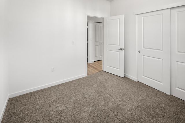 6525 Jacinto Ave, Sacramento, CA 95823