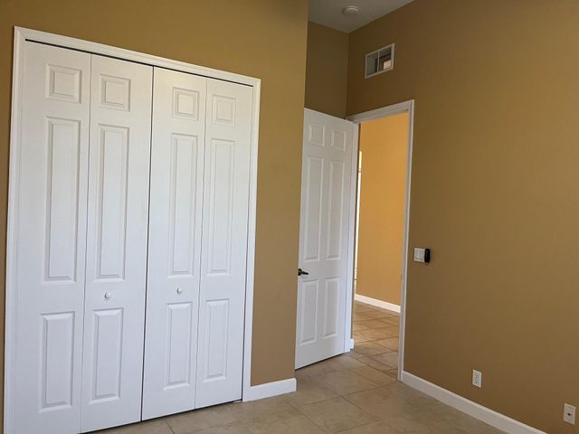 331 NW Somerset Circle, Port St Lucie, FL 34983