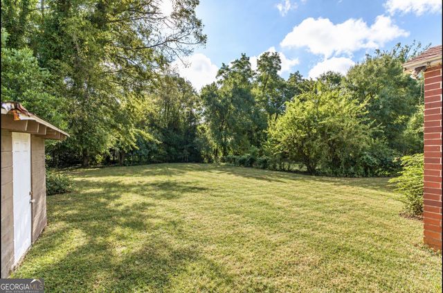 1340 Burton Avenue, Macon, GA 31204