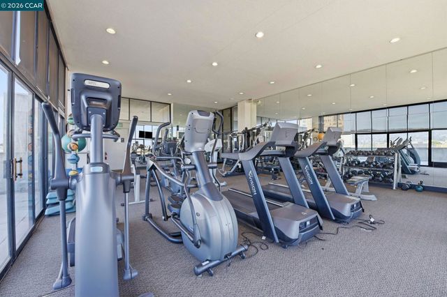 565 Bellevue Ave 1403, Oakland, CA 94610