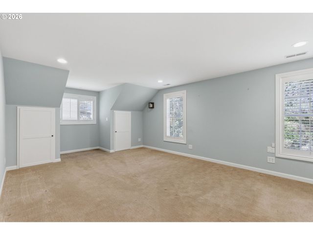 11030 Nw VALLEY VISTA Rd, Hillsboro, OR 97124